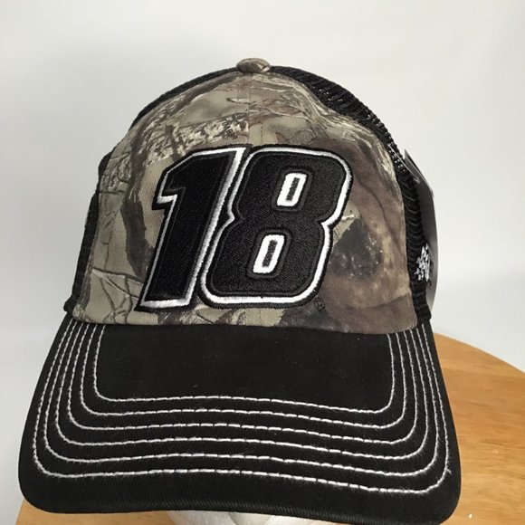 Kyle Busch #18 Blackout Camo/M & M'S Joe Gibbs Racing team issued cap NASCAR NWT - Picture 15 of 15